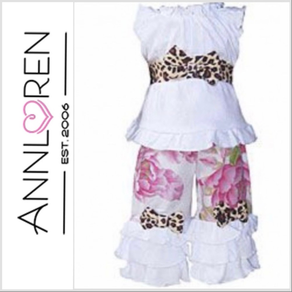 SOLD OUT! AnnLoren Girls Shabby Floral Tunic & Capri Outfit
